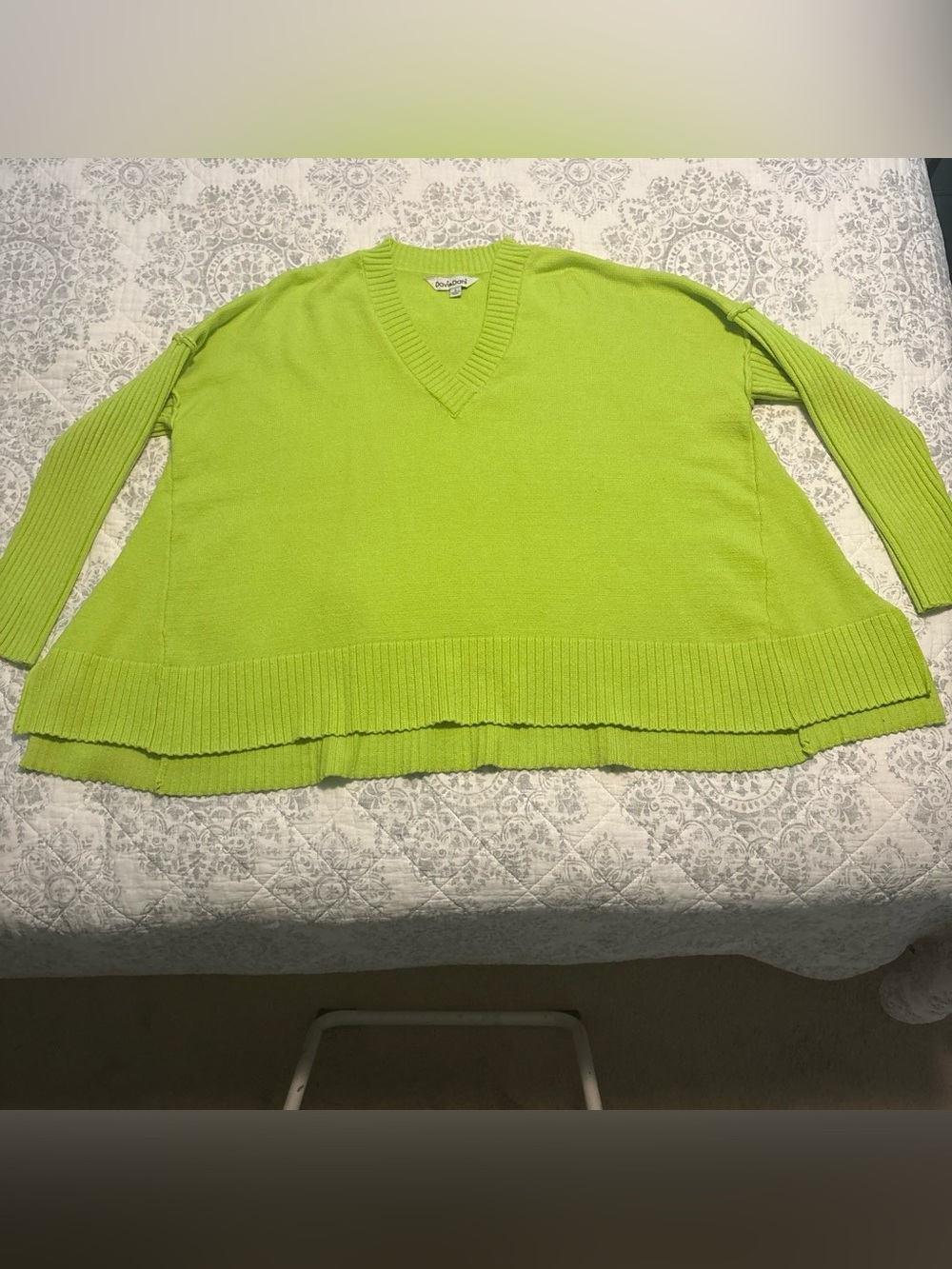 DAVI & DANI Neon Lime V-Neck Sweater